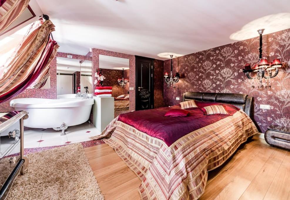 St.Roland Konventhof Apartment Riga Bagian luar foto